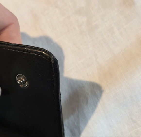 Kurt Geiger Brixton Black Quilted
Leather Chain Lock Crossbody - Picture 14 of 16